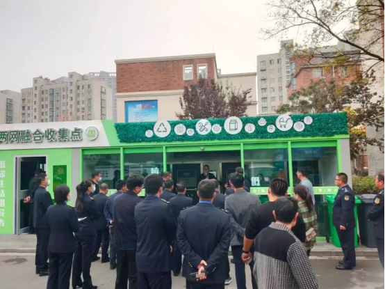 華展貓先生，智能垃圾房廠(chǎng)家，社區(qū)垃圾分類(lèi)收集點(diǎn)