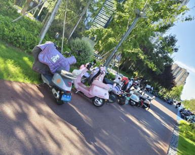 貓先生智能電動(dòng)車無(wú)線充電樁合作，垃圾分類設(shè)備廠家