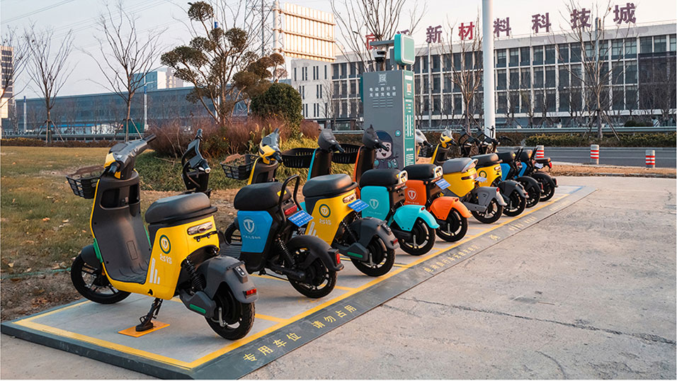 充電腳撐，無線充電腳撐，電動車充電腳撐，無線充電配件