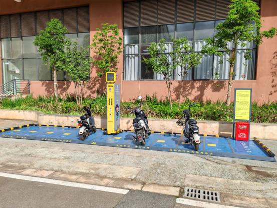 電動自行車無線充電樁，電動摩托車無線充電站，電動兩輪車智能無線充電，共享電單車智能無線充電樁